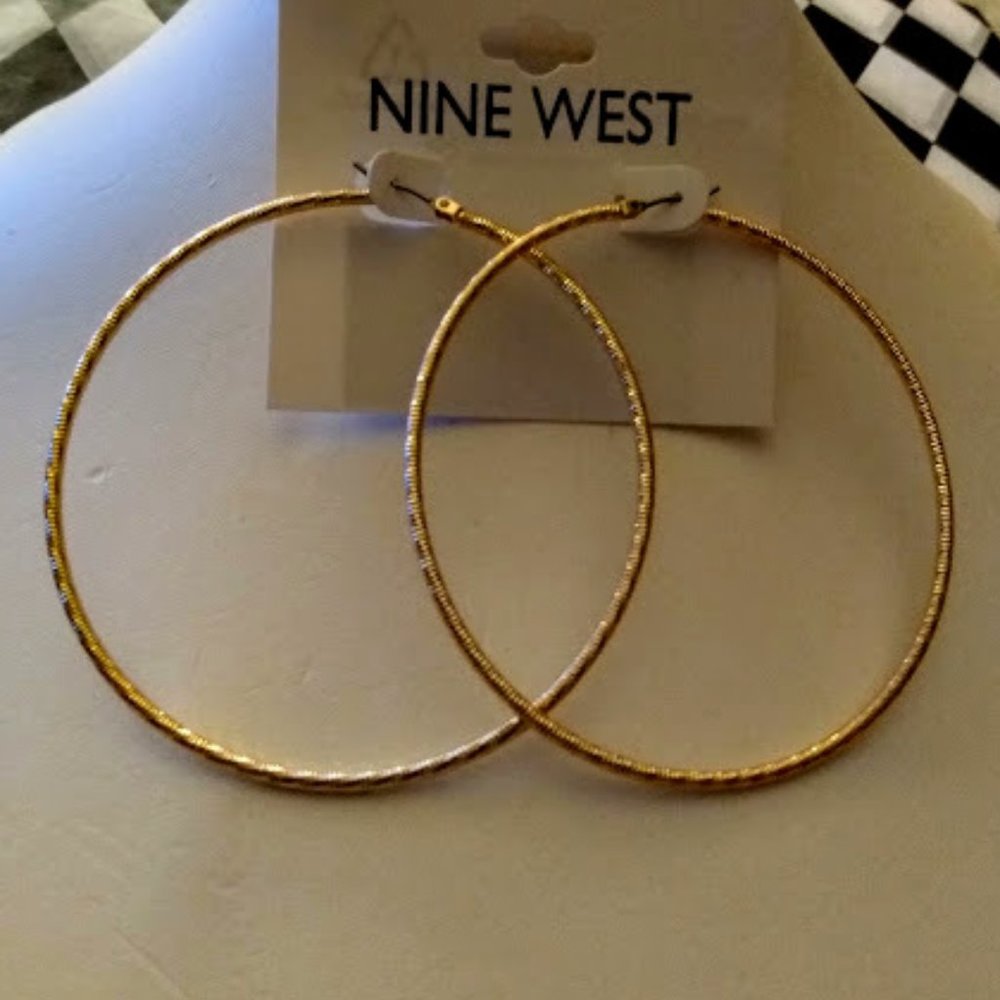NINE WEST Glam Sparkly Gold Diamond Textured 2.5" Hoop Earrings